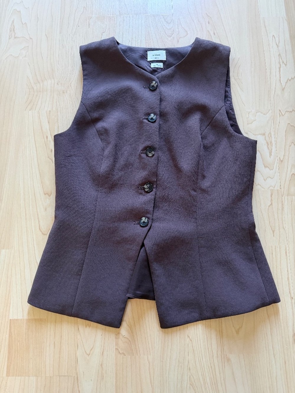 Aritzia Regal Vest